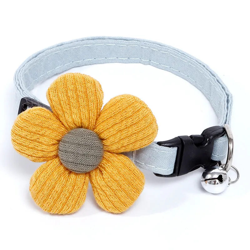Cat Collar Knitted Flower