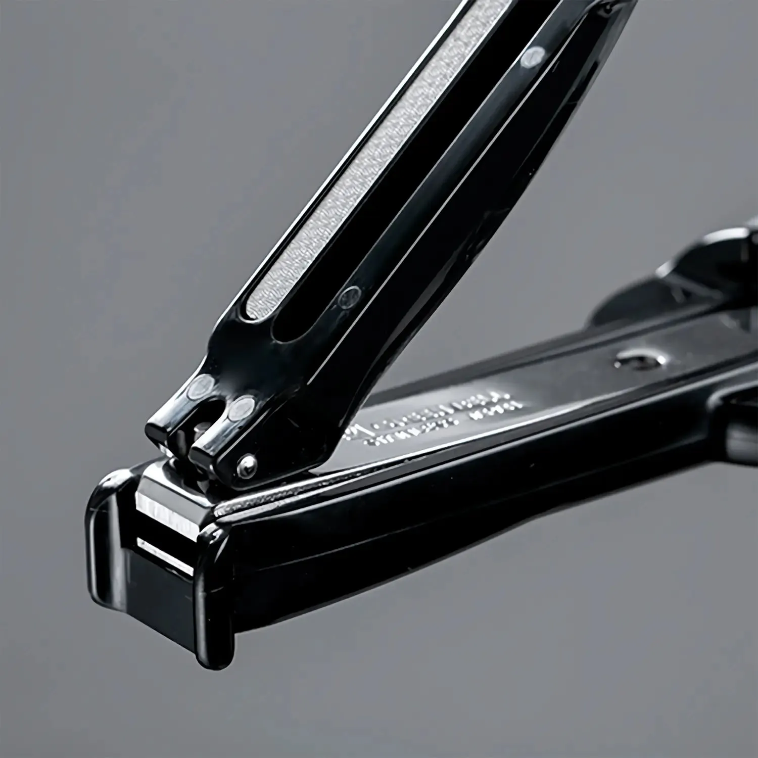 Green Bell Takuminowaza Stainless Steel Nail Clippers Deep-Cut Prevention