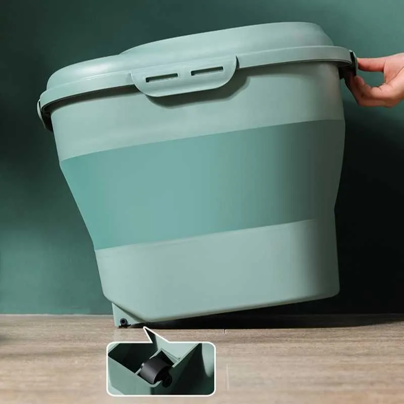 Large Foldable Pet Food Storage Container