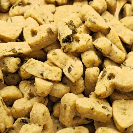 Leafy Garden MozzaMix Dog Treats From Glamorous Pups